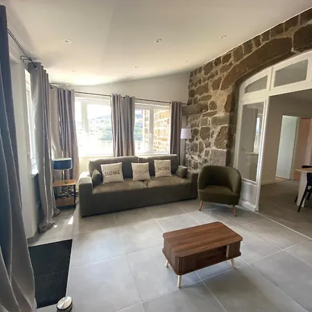 Appartement La Forteresse Des Demoiselles Polignac (Haute-Loire)
